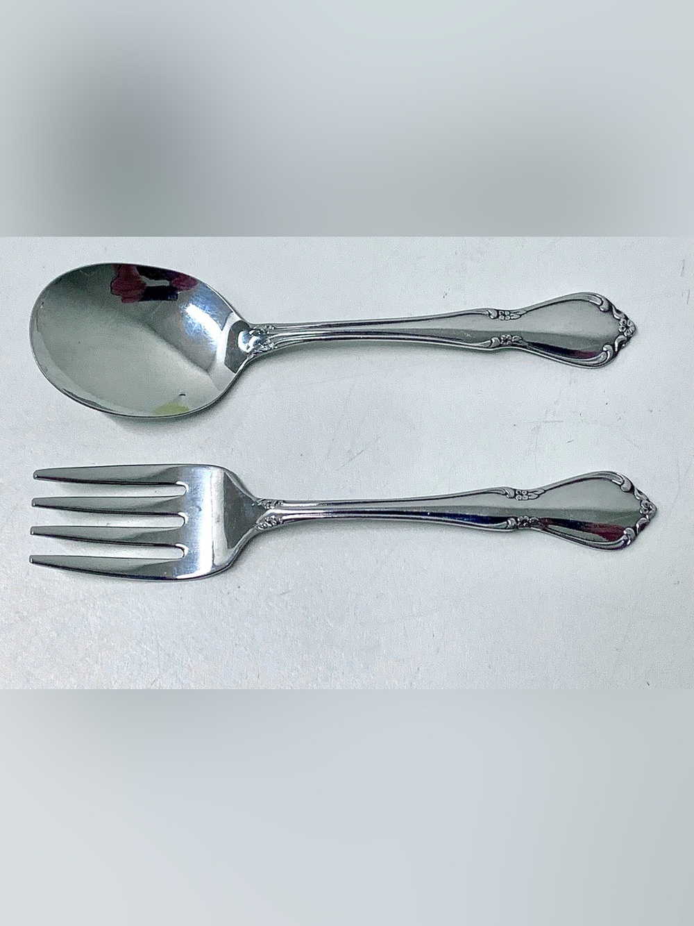 Mid Century Vintage Oneidacraft Deluxe Stainless Steel Spoon and Fork Set